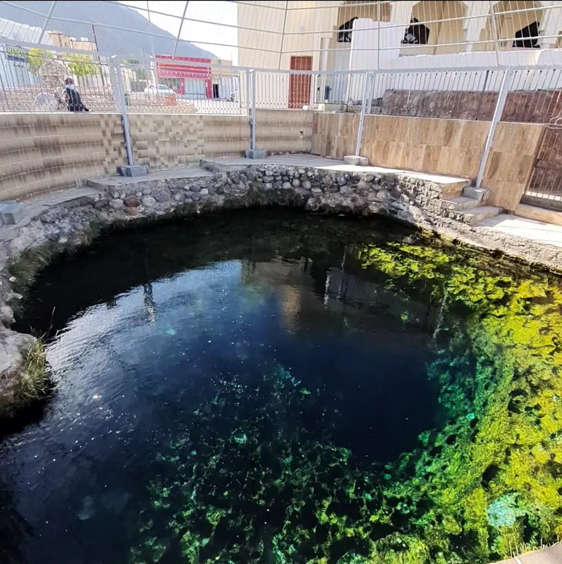 Manantial termal de Ain Al Kasfah, Mascate