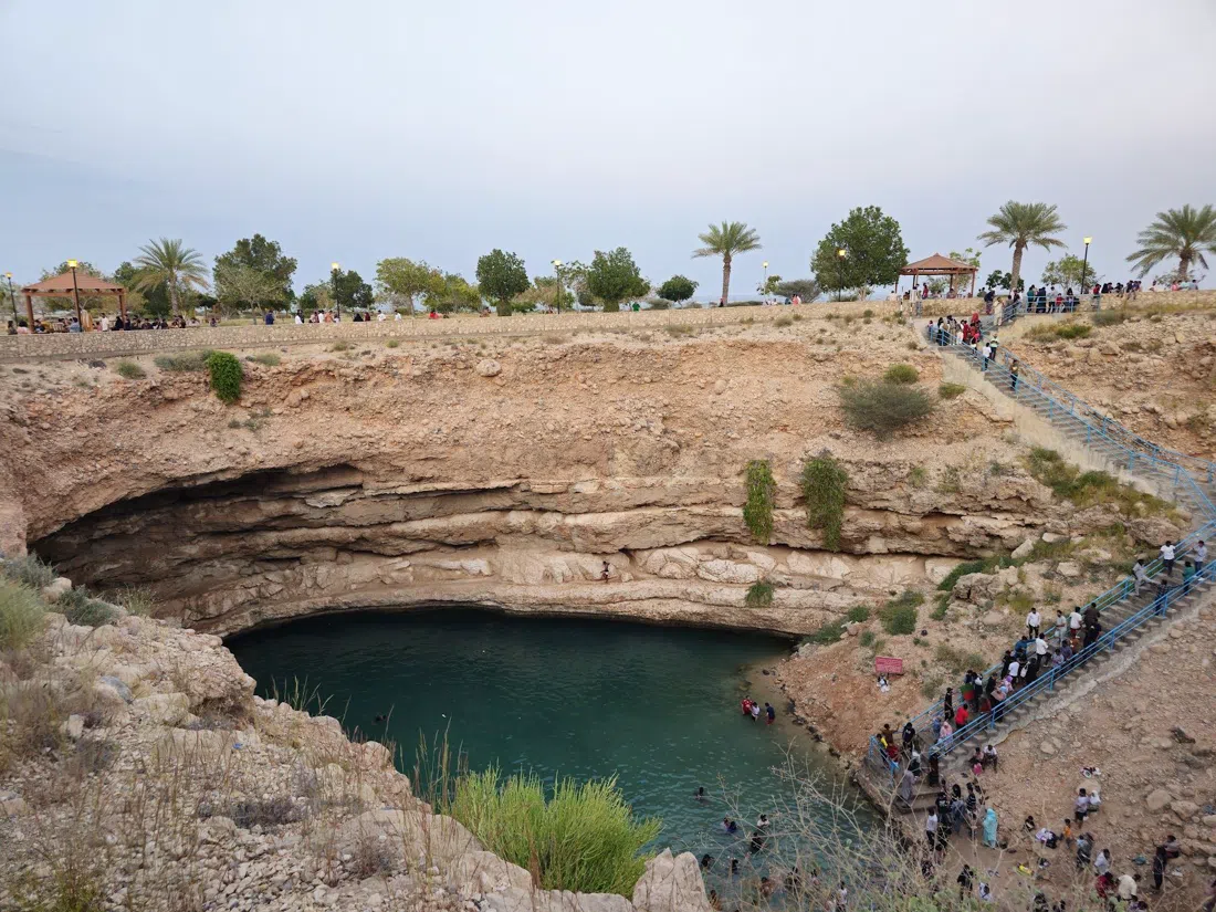Cueva de la Dolina de Fins, Mascate